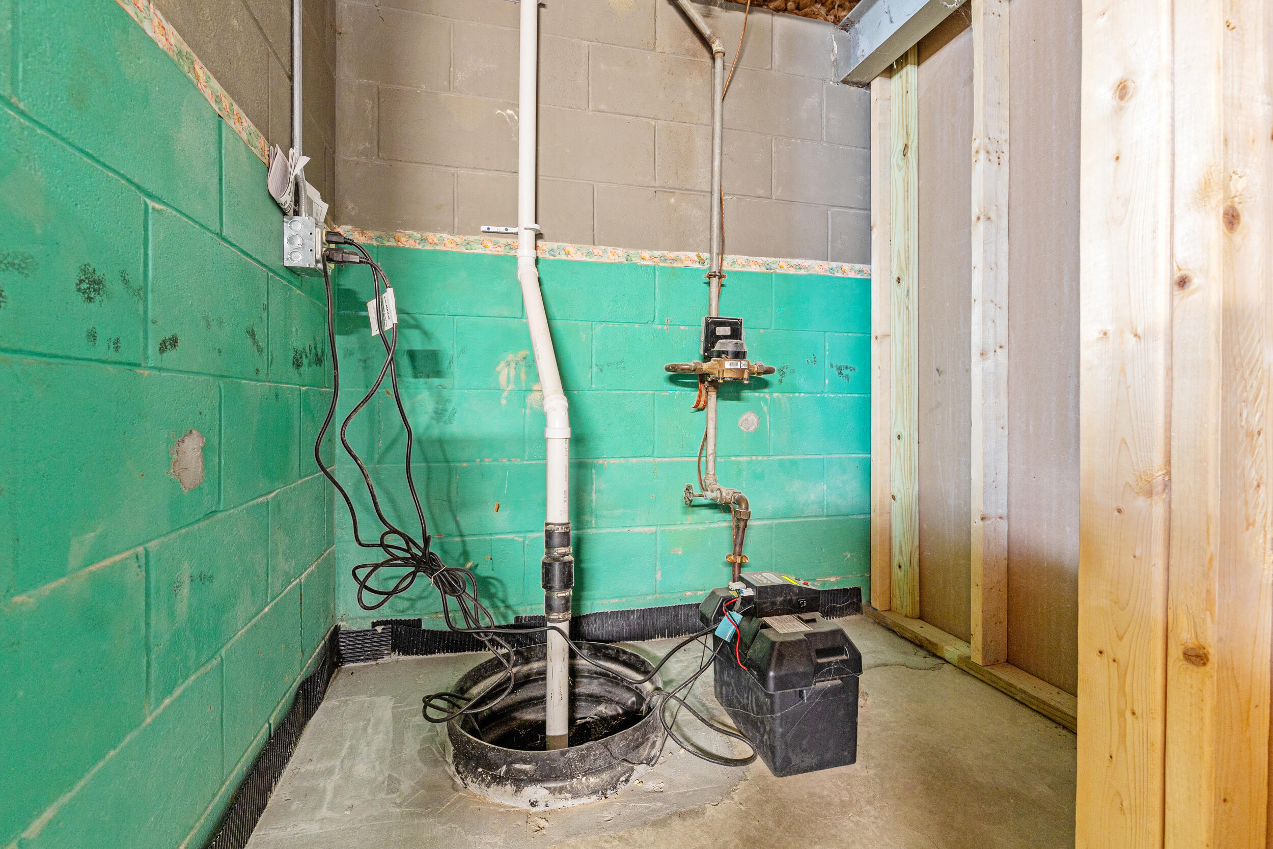 2530 South 66th Street Milwaukee, WI 53219 - Photo 15 of 18 Basement