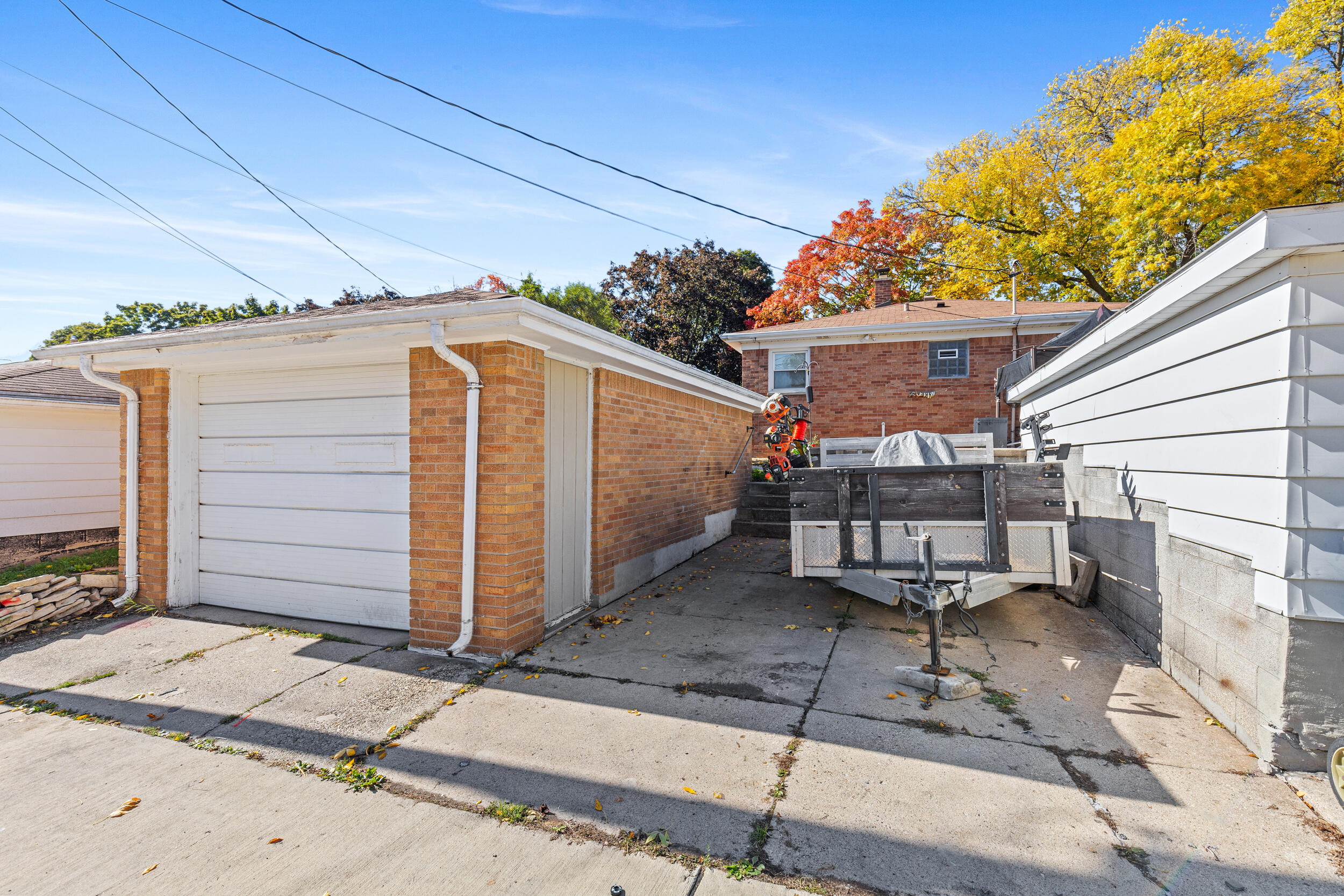 2530 South 66th Street Milwaukee, WI 53219 - Photo 16 of 18 Garage