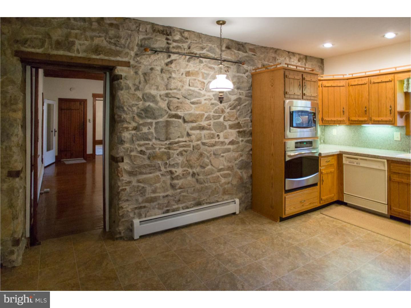 1531 Dowlin Forge Road Downingtown, PA 19335 - Photo 10 of 25 Gallery Image 10