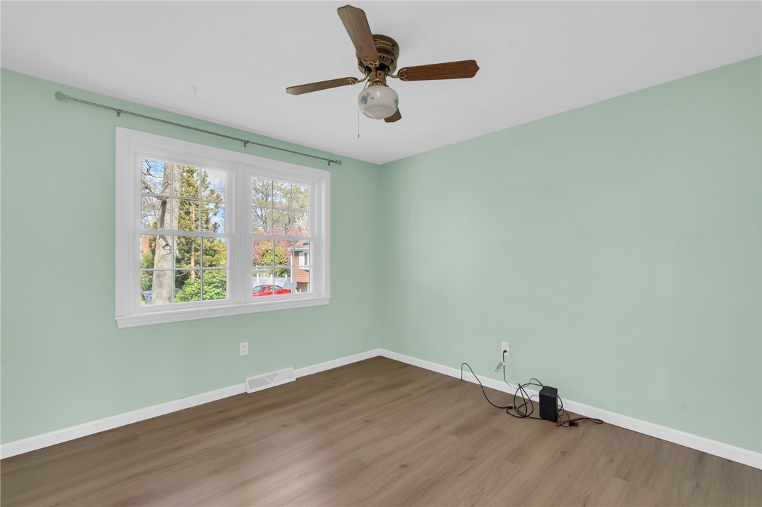 175 Monroe Street Warwick, RI 02888 - Photo 22 of 32