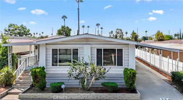 $290,000 | 17701 Avalon, Unit 284, Carson, CA 90746