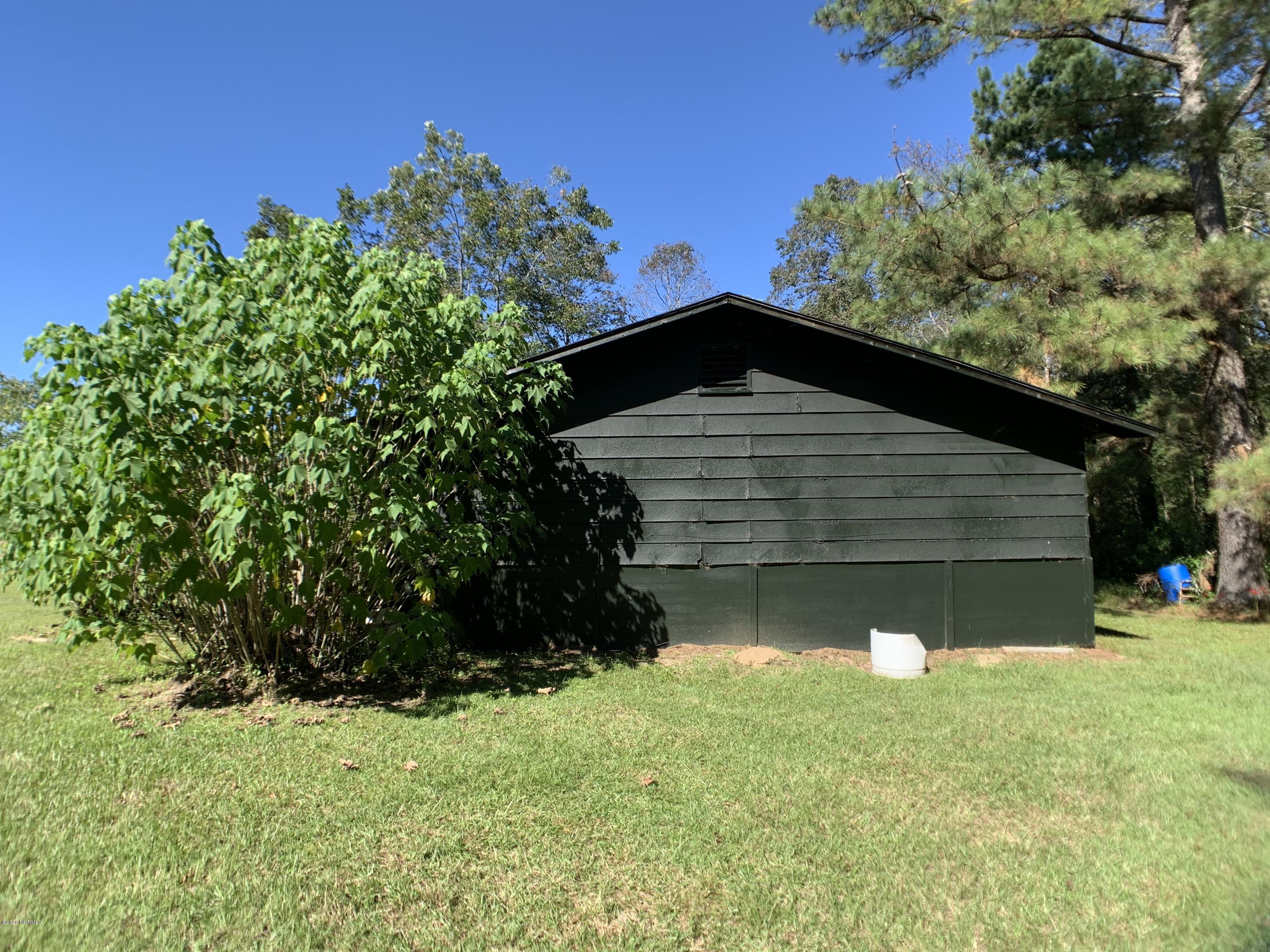 774 Golf Course Road Whiteville, NC 28472 - Photo 14 of 20 Warehouse