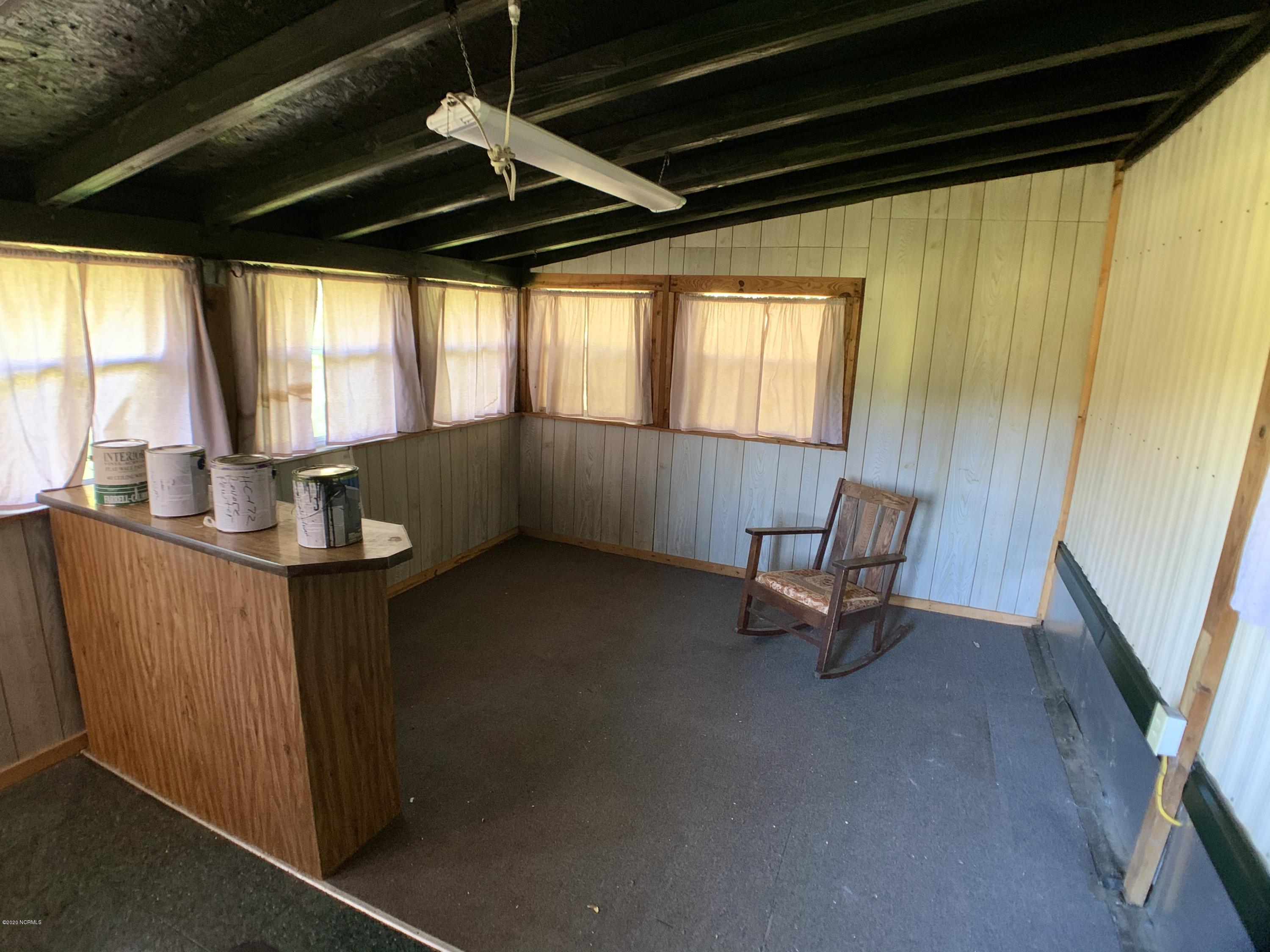 774 Golf Course Road Whiteville, NC 28472 - Photo 6 of 20 Trailer Interior 1