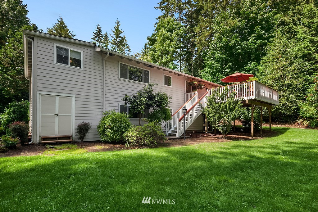22223 49th Avenue Southeast Bothell, WA 98021 - Photo 17 of 19