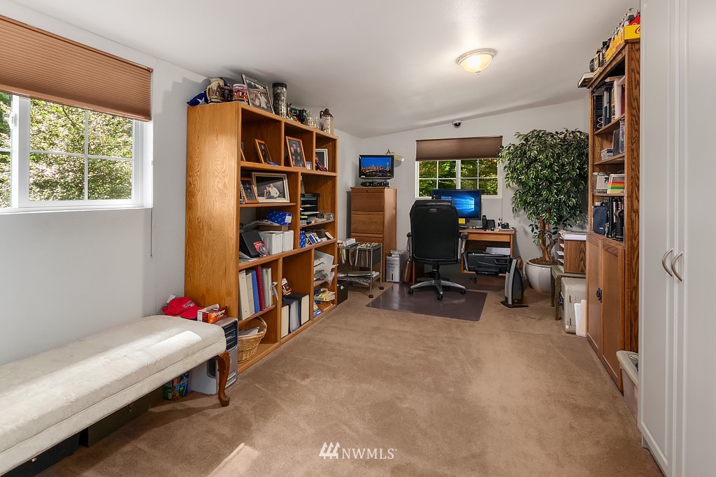 22223 49th Avenue Southeast Bothell, WA 98021 - Photo 9 of 19