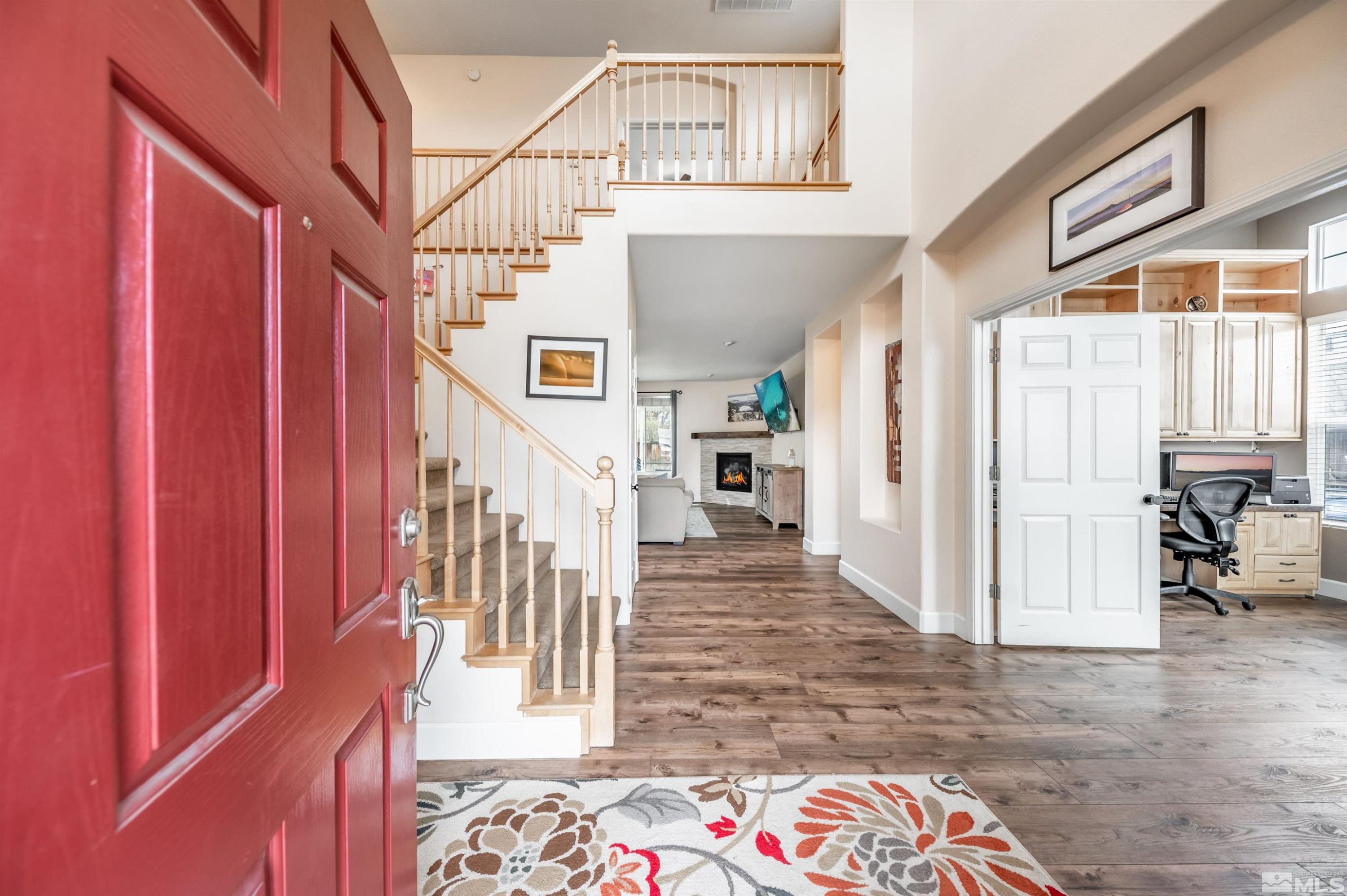 9915 Bandana Way Reno, NV 89521 - Photo 5 of 40 a view of entryway with livingroom and furniture