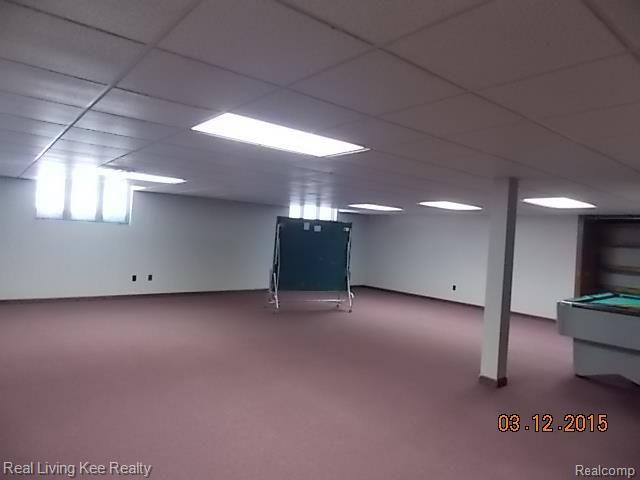 11170 Benjamin Street Romeo, MI 48065 - Photo 11 of 17 017.jpg