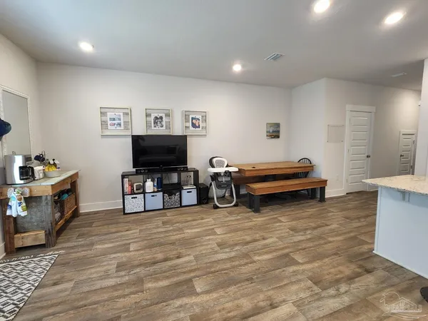 $1,825 | 8932 Brigade Trail, Pensacola, FL 32534