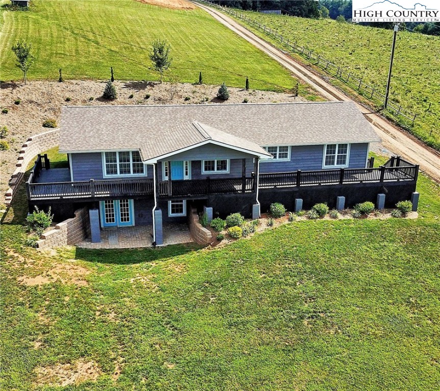 131 Raven's Ridge Lane Jefferson, NC 28640 - Photo 1 of 21 Gallery Image 1