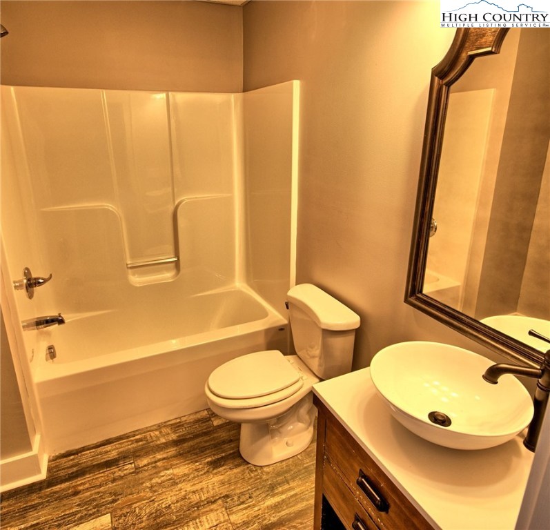 131 Raven's Ridge Lane Jefferson, NC 28640 - Photo 17 of 21 Gallery Image 17