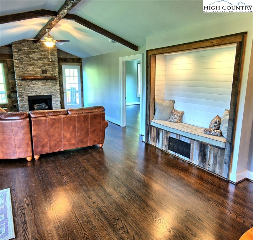 131 Raven's Ridge Lane Jefferson, NC 28640 - Photo 8 of 21 Gallery Image 8