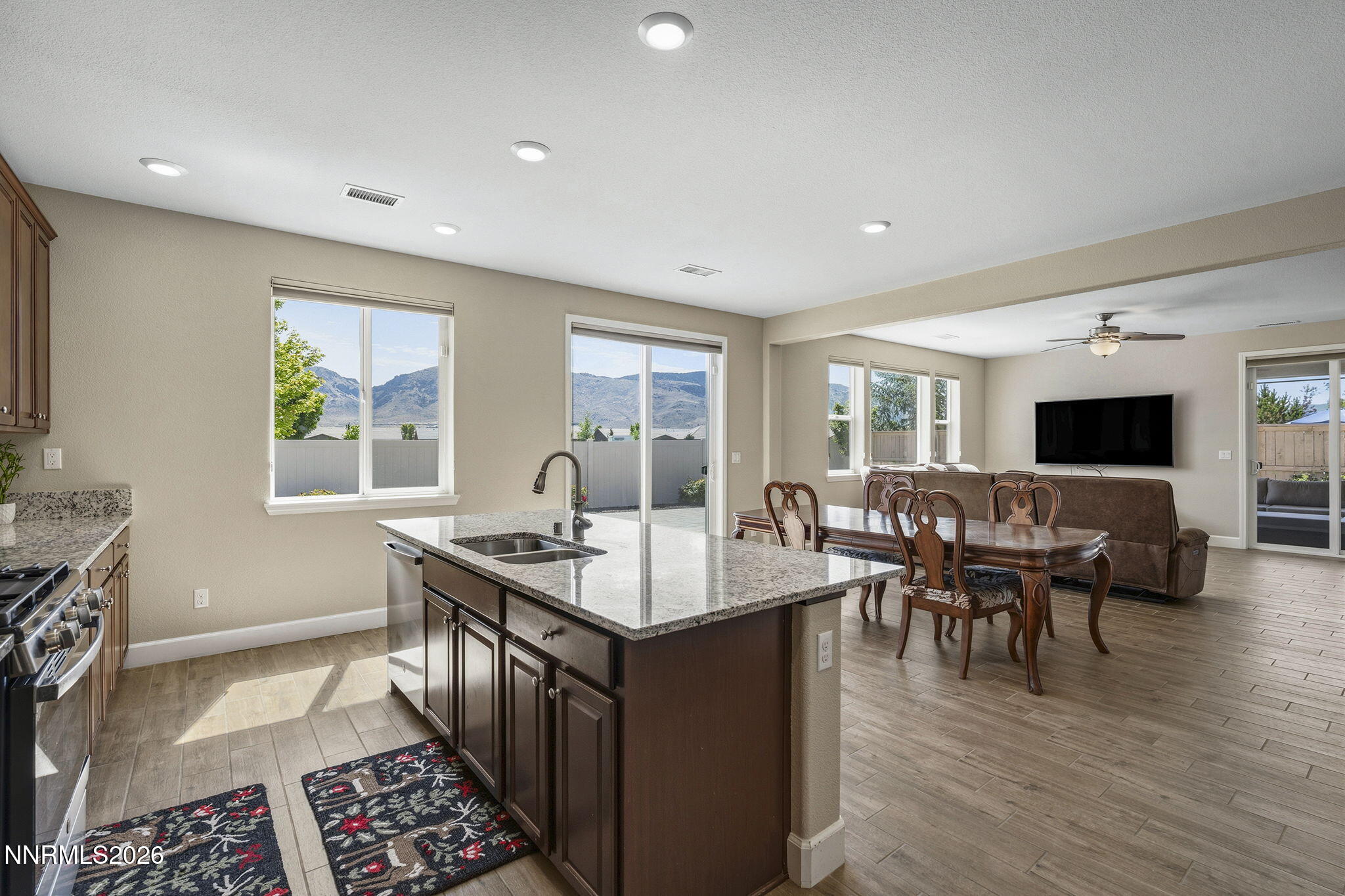 10210 Rollins Drive Reno, NV 89521 - Photo 25 of 53 23-web-or-mls-_DSC2043