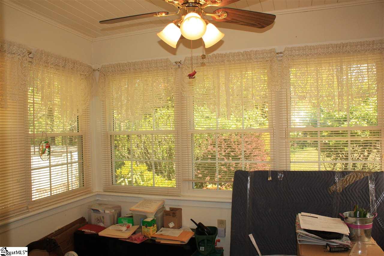 451 Peniel Road Columbus, NC 28722 - Photo 6 of 12 Gallery Image 6