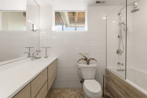 $500,000 | 1751 North Western Avenue, Unit 304, Chicago, IL 60647