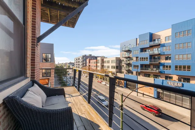 $500,000 | 1751 North Western Avenue, Unit 304, Chicago, IL 60647