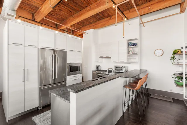 $500,000 | 1751 North Western Avenue, Unit 304, Chicago, IL 60647