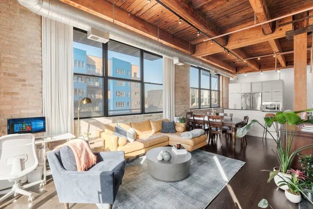 $500,000 | 1751 North Western Avenue, Unit 304, Chicago, IL 60647