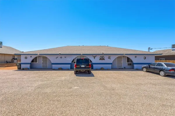 $475,000 | 3541 North Roosevelt Street, Kingman, AZ 86409