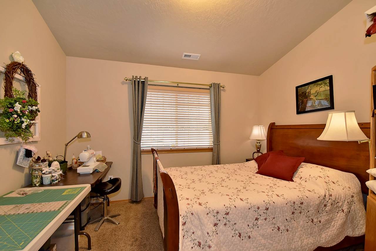 1226 North Blake Road Spokane Valley, WA 99216 - Photo 12 of 17