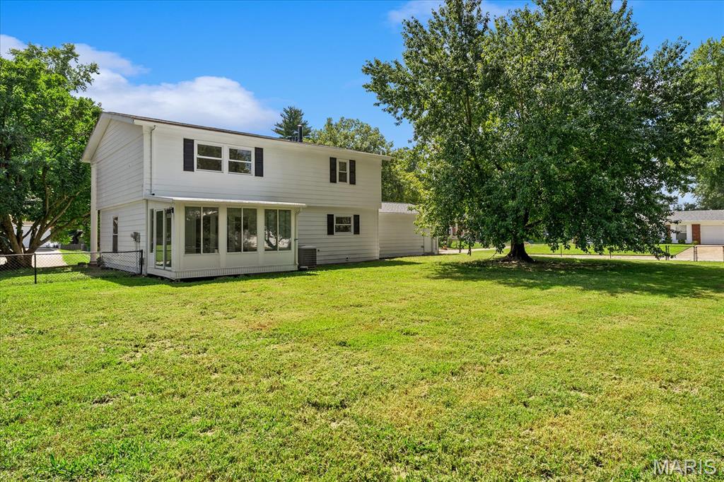1319 Springfield Drive Belleville, IL 62221 - Photo 39 of 48 Gallery Image 39