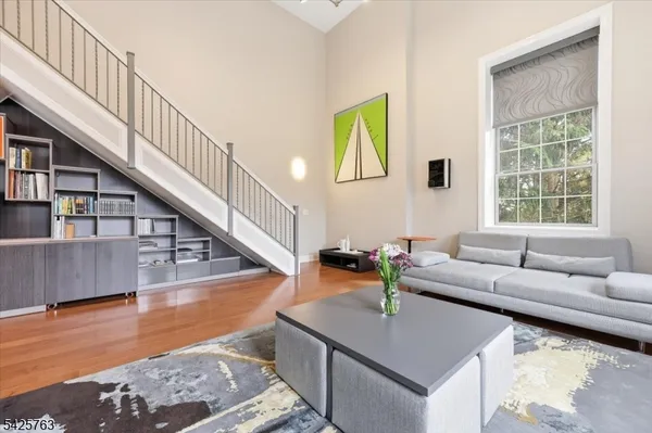 $669,000 | 1201 Rio Vista Drive, Unit 1201, Mahwah, NJ 07430