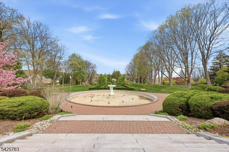1201 Rio Vista Drive, Unit 1201 Mahwah, NJ 07430 - Photo 40 of 50