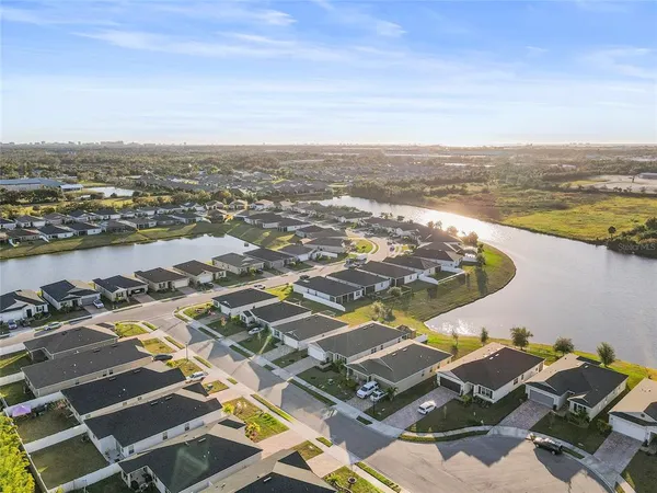 $499,000 | 7322 34th Court East, Sarasota, FL 34243