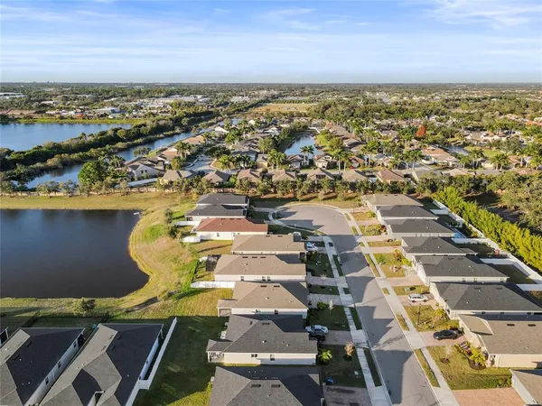 $499,000 | 7322 34th Court East, Sarasota, FL 34243