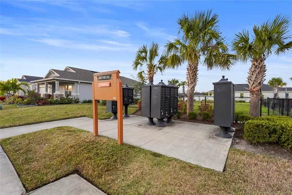 $499,000 | 7322 34th Court East, Sarasota, FL 34243