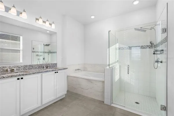 $499,000 | 7322 34th Court East, Sarasota, FL 34243