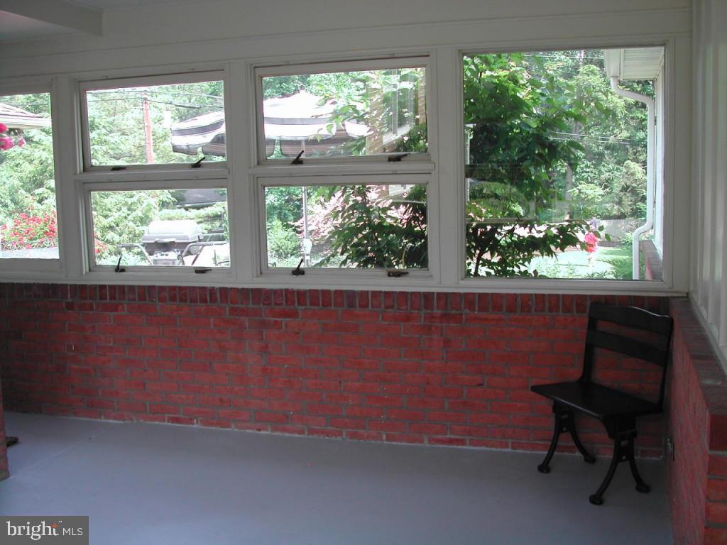 819 Hillaire Road Lancaster, PA 17601 - Photo 12 of 14 Gallery Image 12