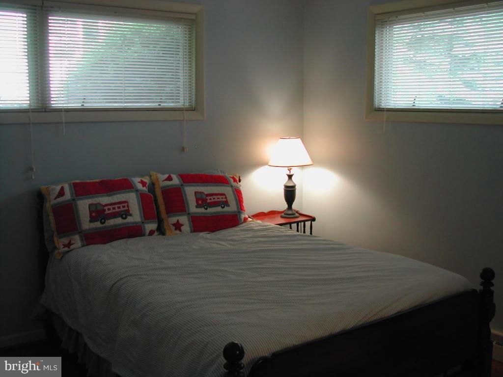 819 Hillaire Road Lancaster, PA 17601 - Photo 10 of 14 Gallery Image 10