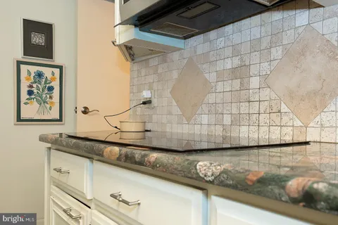 $499,900 | 41 Conshohocken State Road, Unit 209, Bala Cynwyd, PA 19004