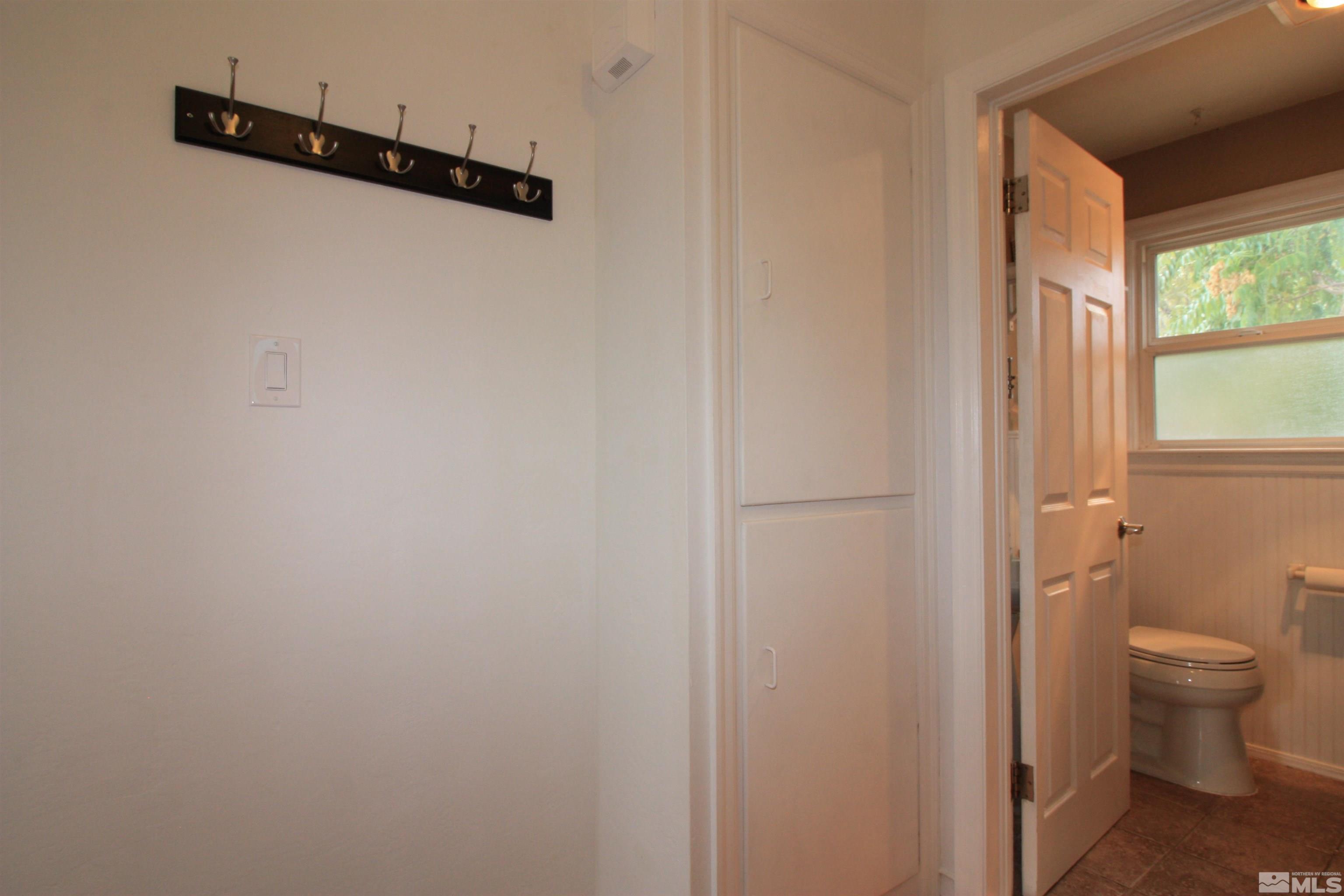 540 Toiyabe Street Reno, NV 89509 - Photo 12 of 29 a bathroom with a toilet and a shower