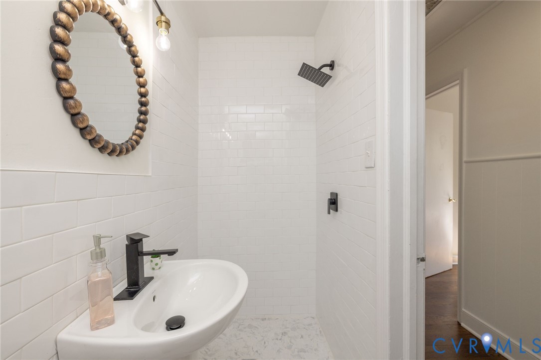 2212 Manlyn Road Henrico, VA 23229 - Photo 30 of 40 Gallery Image 30