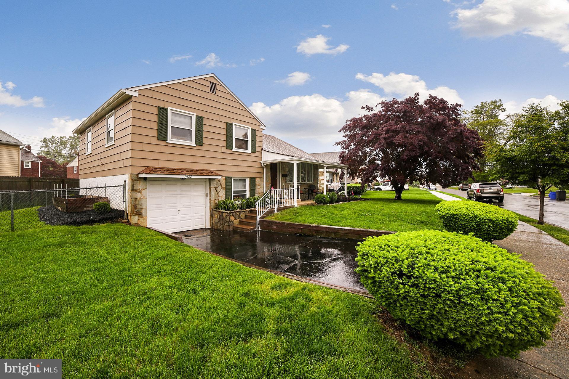 10122 Proctor Road Philadelphia, PA 19116 - Photo 2 of 27 Gallery Image 2