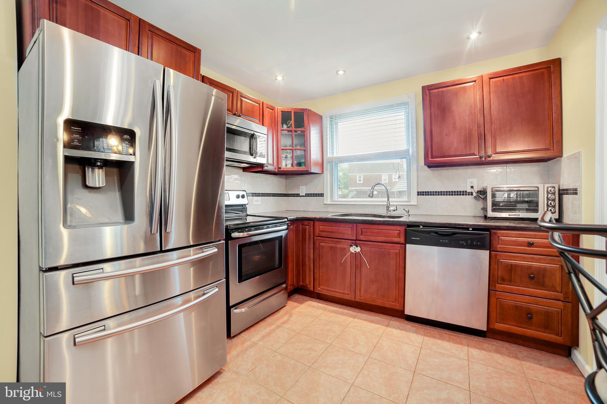 10122 Proctor Road Philadelphia, PA 19116 - Photo 12 of 27 Gallery Image 12