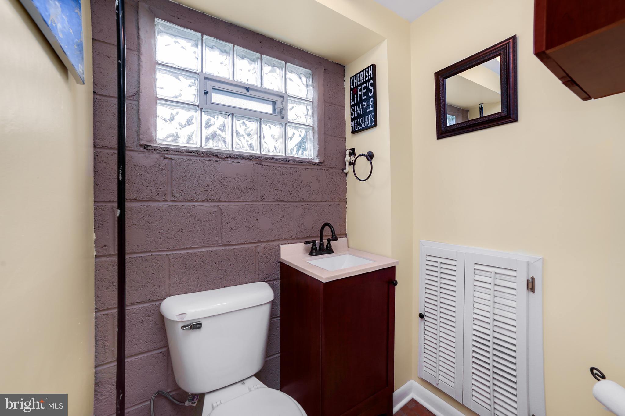10122 Proctor Road Philadelphia, PA 19116 - Photo 24 of 27 Gallery Image 24