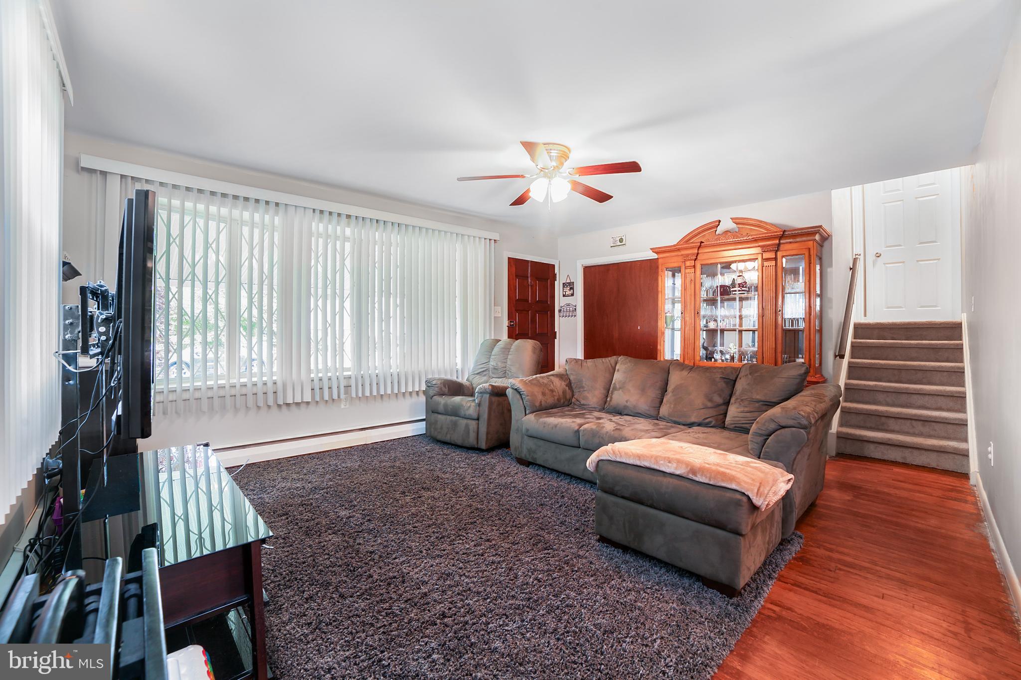 10122 Proctor Road Philadelphia, PA 19116 - Photo 7 of 27 Gallery Image 7