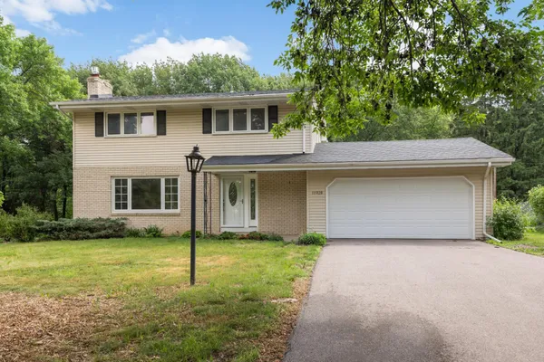 $419,900 | 10928 London Drive, Burnsville, MN 55337