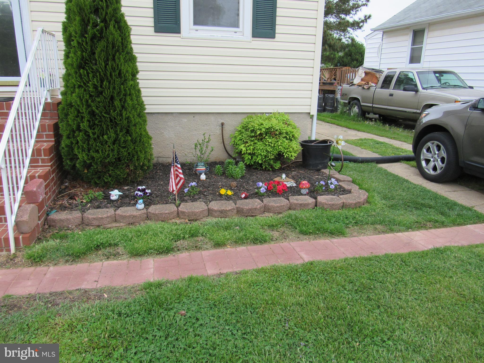 944 Woodlynn Road Baltimore, MD 21221 - Photo 13 of 13 View