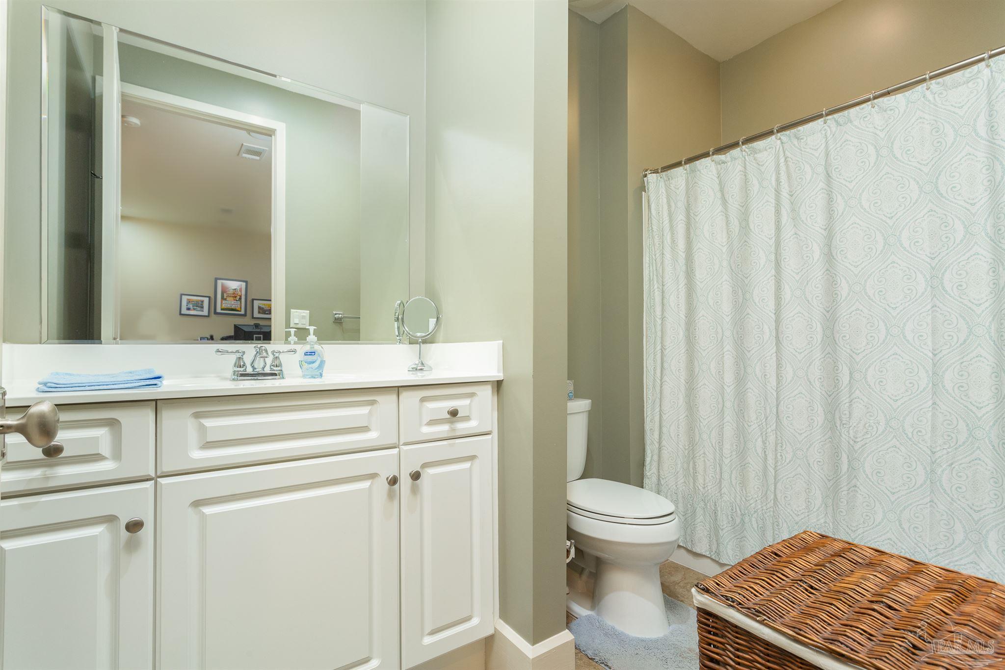 525 North Spring Street Pensacola, FL 32501 - Photo 20 of 29