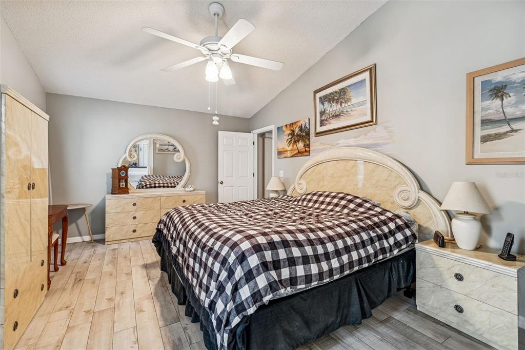 8518 Yearling Lane New Port Richey, FL 34653 - Photo 14 of 37