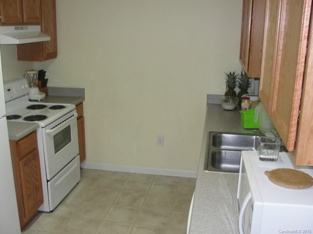 670 Sunderland Road Southwest Concord, NC 28027 - Photo 6 of 12