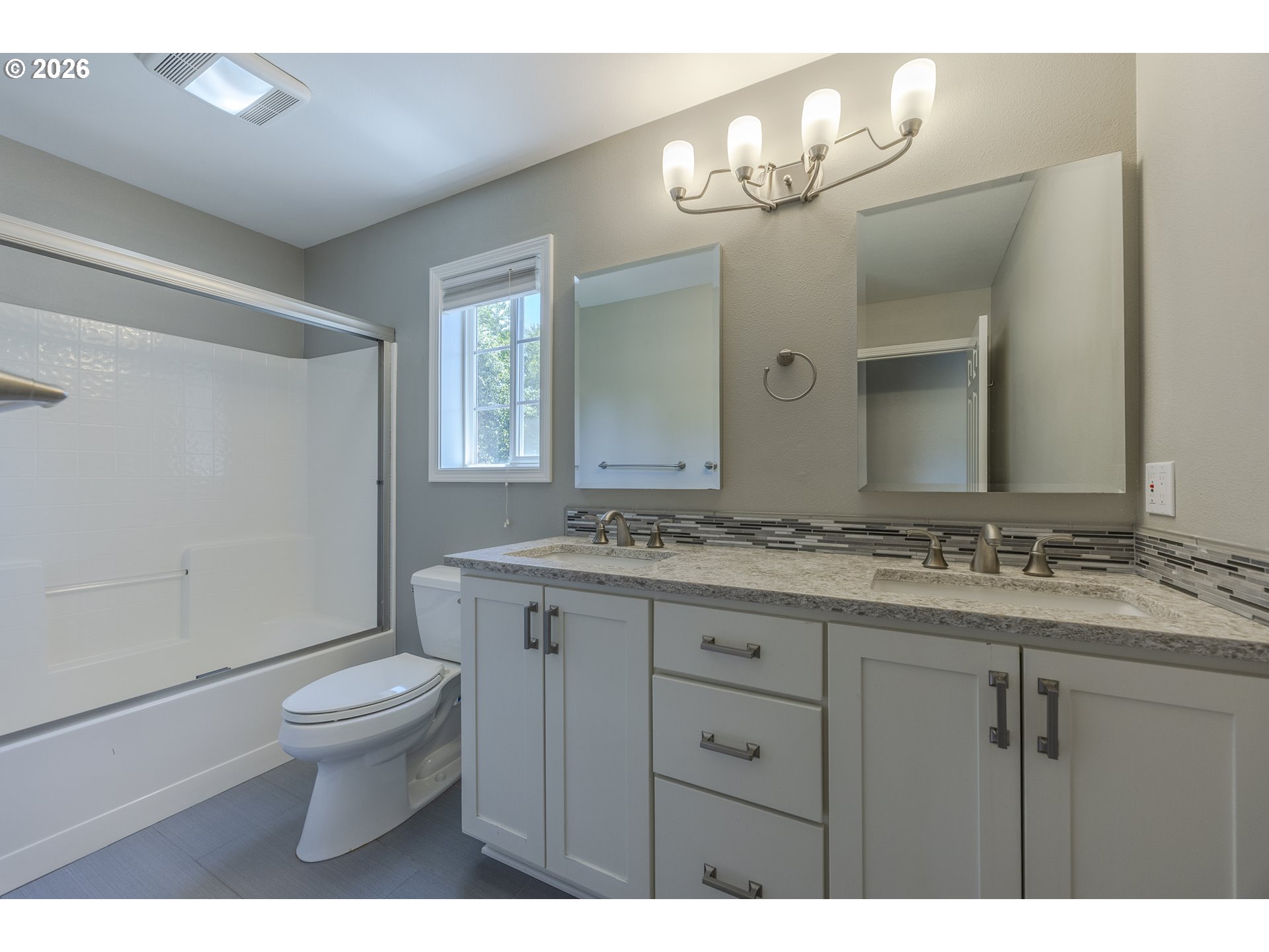 3394 Hampton Way Eugene, OR 97401 - Photo 36 of 46