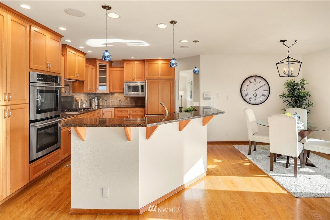 9221 190th Street Southwest Edmonds, WA 98020 - Photo 11 of 39 Gallery Image 11