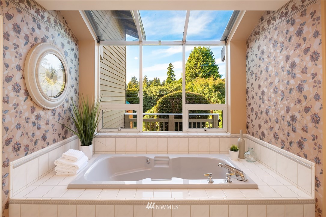 9221 190th Street Southwest Edmonds, WA 98020 - Photo 28 of 39 Gallery Image 28