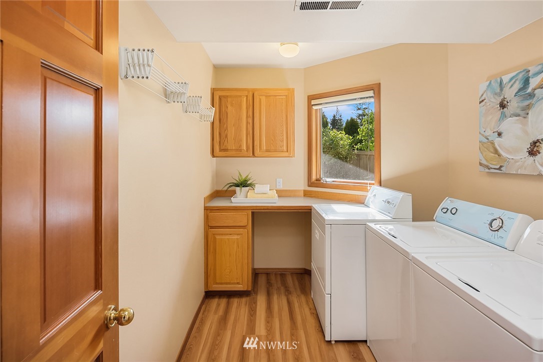 9221 190th Street Southwest Edmonds, WA 98020 - Photo 33 of 39 Gallery Image 33