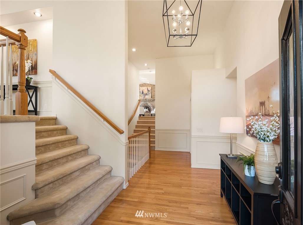 9221 190th Street Southwest Edmonds, WA 98020 - Photo 6 of 39 Gallery Image 6