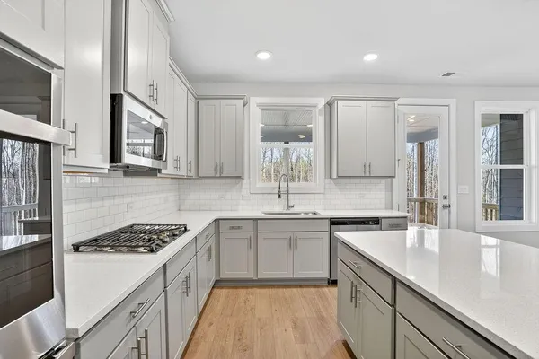 $617,808 | 2545 Parkside Way, Gainesville, GA 30507